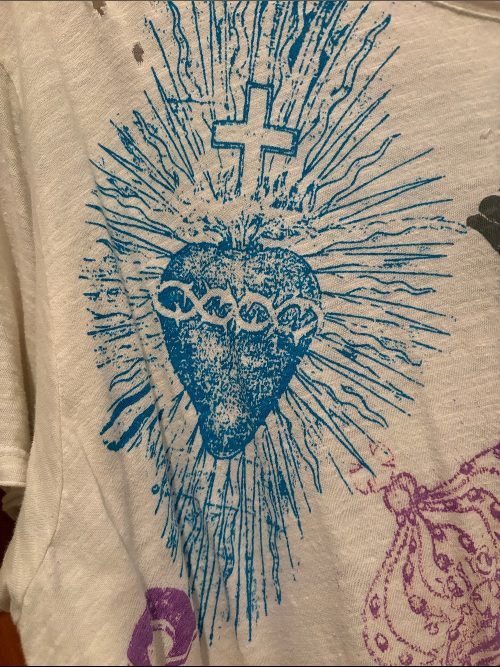 Magnolia Pearl White Tee with Multicolor Butterfly and Graphic Prints - Picture 9 of 9